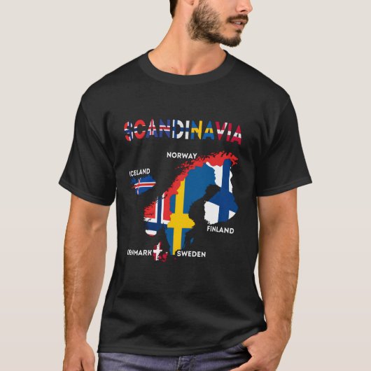 スカンジナビア国旗の北欧各国マップ北Eu Tシャツ (正面)