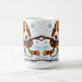 スカーフとブランチで雪の中でバスセットハウンドパピー コーヒーマグカップ (中央)