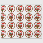 スカーフと帽子を赤と白持つサンタクロース ラッピングペーパー (フラット)