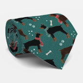 スカーフの冬のパターンの赤と黒のドーバーマン ネクタイ (ロール)