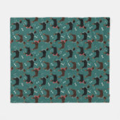 スカーフの冬のパターンの赤と黒のドーバーマン フリースブランケット (正面(横))