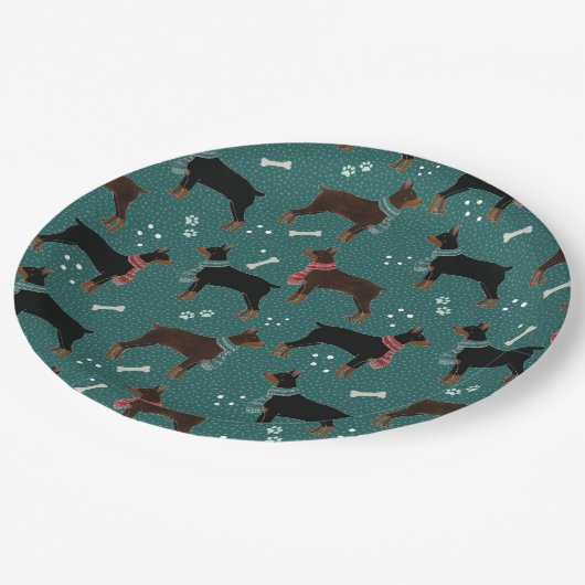 スカーフの冬のパターンの赤と黒のドーバーマン ペーパープレート (アングル)