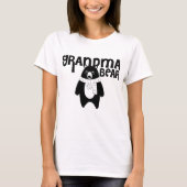 スカーフの祖母くまの祖母のワイシャツを持つおもしろいなくま Tシャツ (正面)