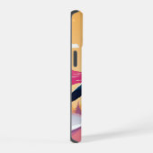 スカーフ付きペンギンとスケートボードおもしろいデザイン iPhone 15ケース (右側面)