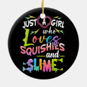 スキッシュやスライムガールが大好きなジャストガール セラミックオーナメント (裏面)