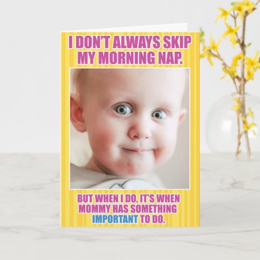 スキップの朝の昼寝の母の日のおもしろいな挨拶状 カード (黄色い花)