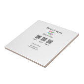 スキャンしてビジネスロゴを支払うQ Rコードソーシャルメディア タイル (側面)