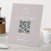 スキャンして赤面ピンクのビジネスサインを支払う 台座サイン (インサイチュ)