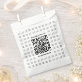 スキャン可能なQRコードとロゴのパターンを即座に作成 フェイバーバッグ (クリップ留めされた状態)