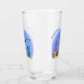 スキューバおもしろいダイバーと魚の海の生き物の漫画 タンブラーグラス (右)