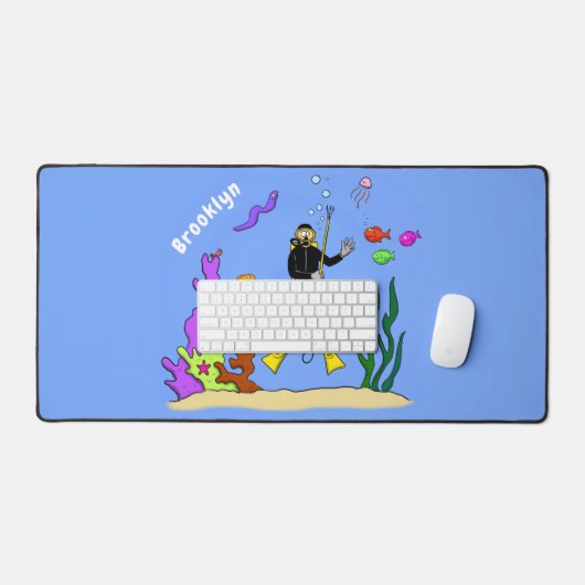 スキューバおもしろいダイバーと魚の海の生き物の漫画 デスクマット (キーボード&マウス)