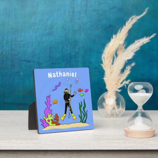 スキューバおもしろいダイバーと魚の海の生き物の漫画 フォトプラーク (インサイチュ)