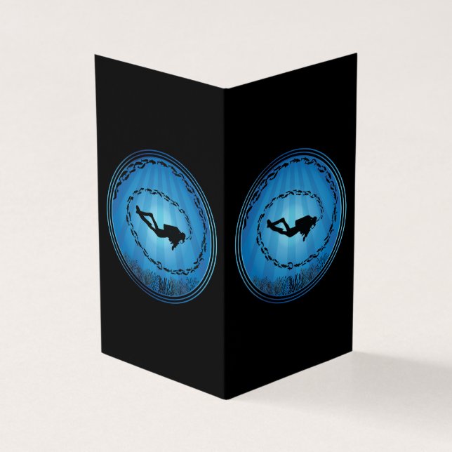 スキューバダイバー囲み (外部)