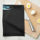 スキューバダイバー·ハンプバック·クジラがダイビングギフトを泳ぐ キッチンタオル (四つ折り)