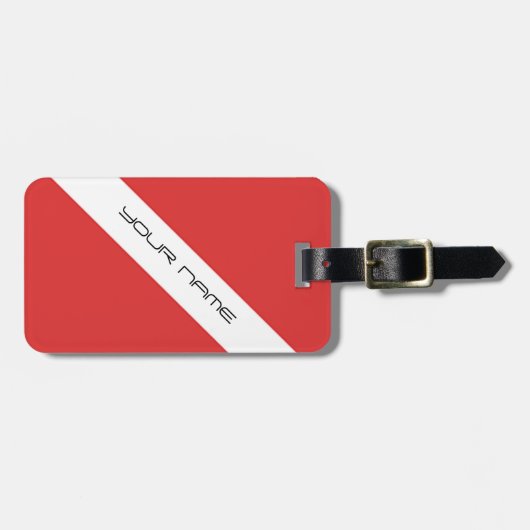 スキューバダイビングの記号の旗のダイバーの紋章の赤い白 ラゲッジタグ (正面横)