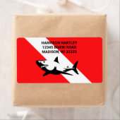 スキューバダイビング旗とサメ ラベル (インサイチュ)