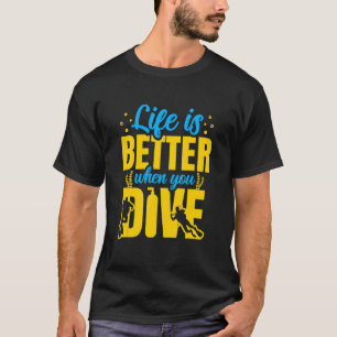 スキューバダイブライフ深いシーダイビングダイバーシュノーケリング Tシャツ