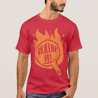 スキルインイットスキレット料理キャストアイアンスキレット Tシャツ