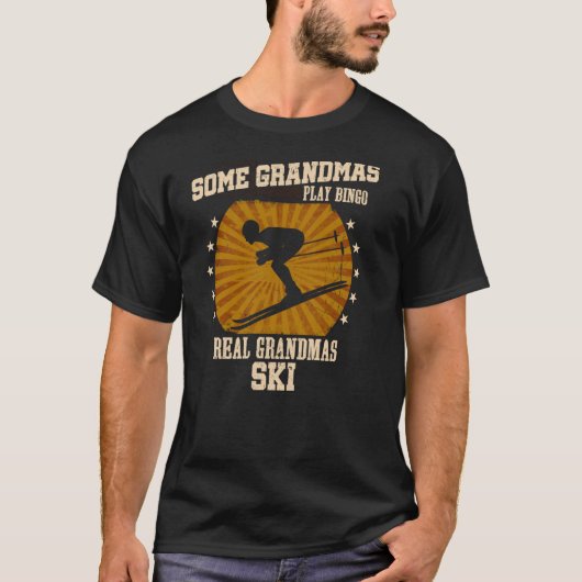 スキーおばあちゃん実在グルマススキー Tシャツ (正面)