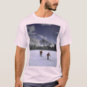 スキーおもしろいTシャツ Tシャツ (正面)