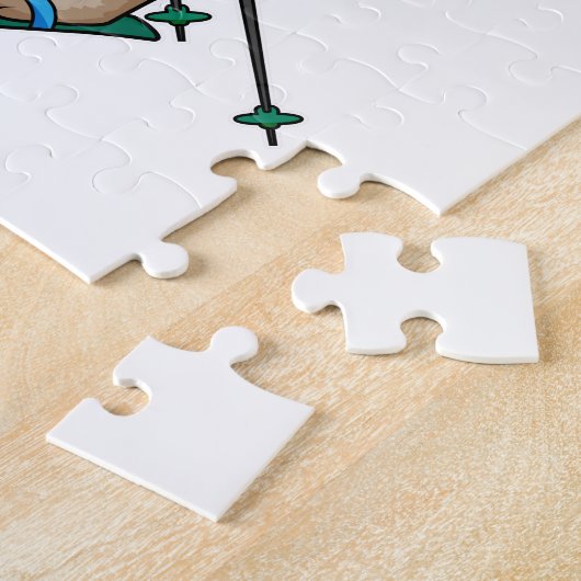 スキーとスキーポールを持つスキーヤーとしての猫 ジグソーパズル (側面)