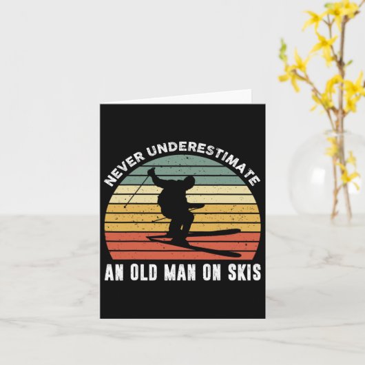 スキースキーの老人を甘く見てはいけおもしろいない カード (黄色い花)