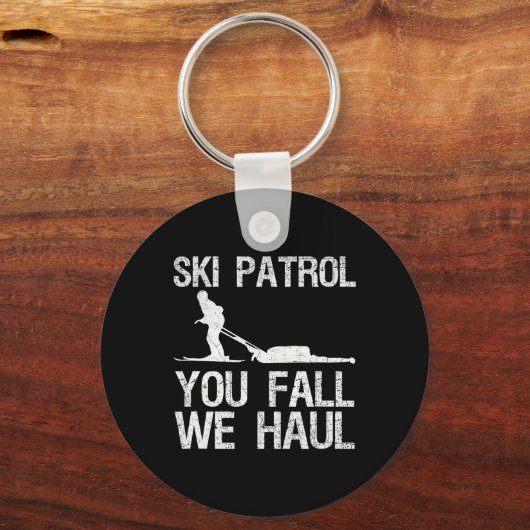 スキーパトロールあなた秋私たちはスキーの冬を引っ張る キーホルダー (正面)
