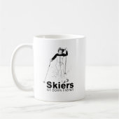 スキーヤーはより速く降ります コーヒーマグカップ (左)