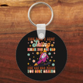 スキー好きウィンタースポーツ歳を過ぎると変わる キーホルダー (正面)