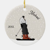 スキー少年シルエットウィンタースポーツキッドの名前&年 セラミックオーナメント (裏面)