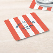 スキー後のクラブ レトロ 赤カバナ ストライプ スキー パーティー スクエアペーパーコースター (アングル)