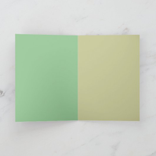 スキー旅行の赤い帽子の女性 シーズンカード (内部)