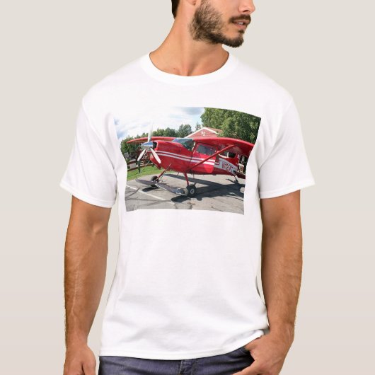 スキー飛行機、Talkeetna、アラスカ、米国 Tシャツ (正面)