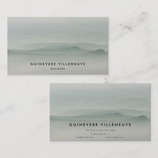 スギが付いているタスカニーの霧深い緑の朝 名刺 (正面/裏面)