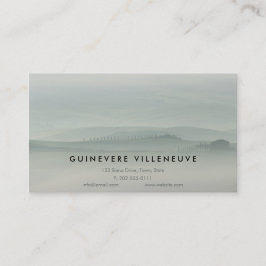 スギが付いているタスカニーの霧深い緑の朝 名刺 (裏面)