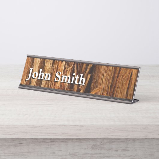 スギの質感のある木の樹皮の外観 デスクネームプレート (正面)