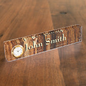 スギの質感のある木の樹皮の外観 デスクネームプレート (側面)