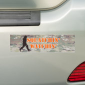 スクアチンの見張り二人 バンパーステッカー (車上)