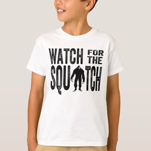 スクアッチの見張り – Bigfoot おもしろい Tシャツ (正面)