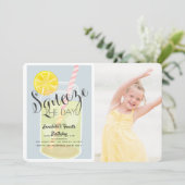 スクイーズザデイレモネードジャー誕生日写真 招待状 (スタンド正面)