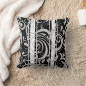 スクエアピロー白黒スワールフローラ クッション (ブランケット)