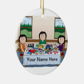 スクラップブック作り3人の女性 セラミックオーナメント (右)