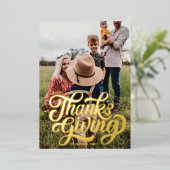 スクリプはっきりしたトタイポグラフィ写真ハッピー感謝祭 箔シーズンカード (立ち正面)