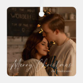 スクリプエレガントトモダンカップル写真メリークリスマス メタルオーナメント (正面)