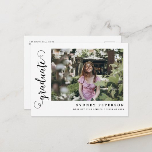 スクリプエレガントトモダンフォト卒業招待状 ポストカード (正面/裏面インサイチュ)