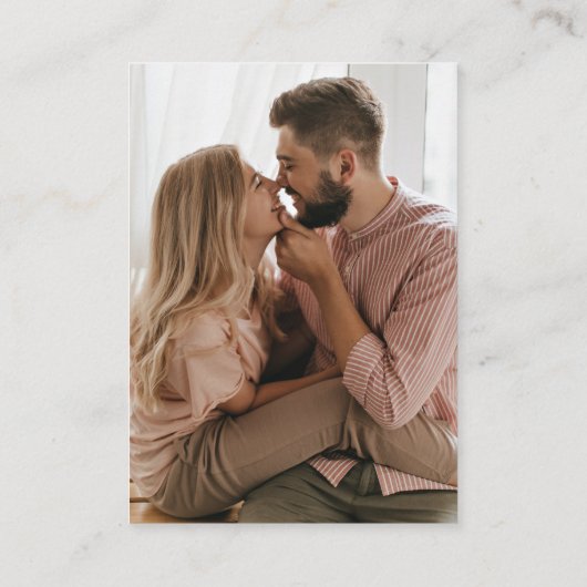 スクリプエレガントト写真ミニマルQRコード結婚式RSVP エンクロージャーカード (裏面)