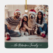 スクリプエレガントト5フォトコラージグリーンクリスマス セラミックオーナメント (裏面)