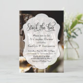 スクリプエレガントト、フォトストックバーカップルのシャワー 招待状 (スタンド正面)