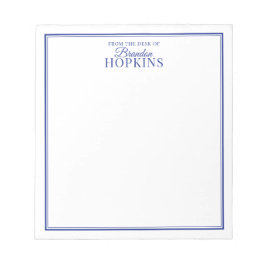 スクリプシンプルトモダン・ブルーのデスクからの ノートパッド