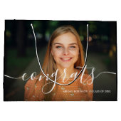 スクリプトおめでとうズ卒業写真カスタム ラージペーパーバッグ (裏面)